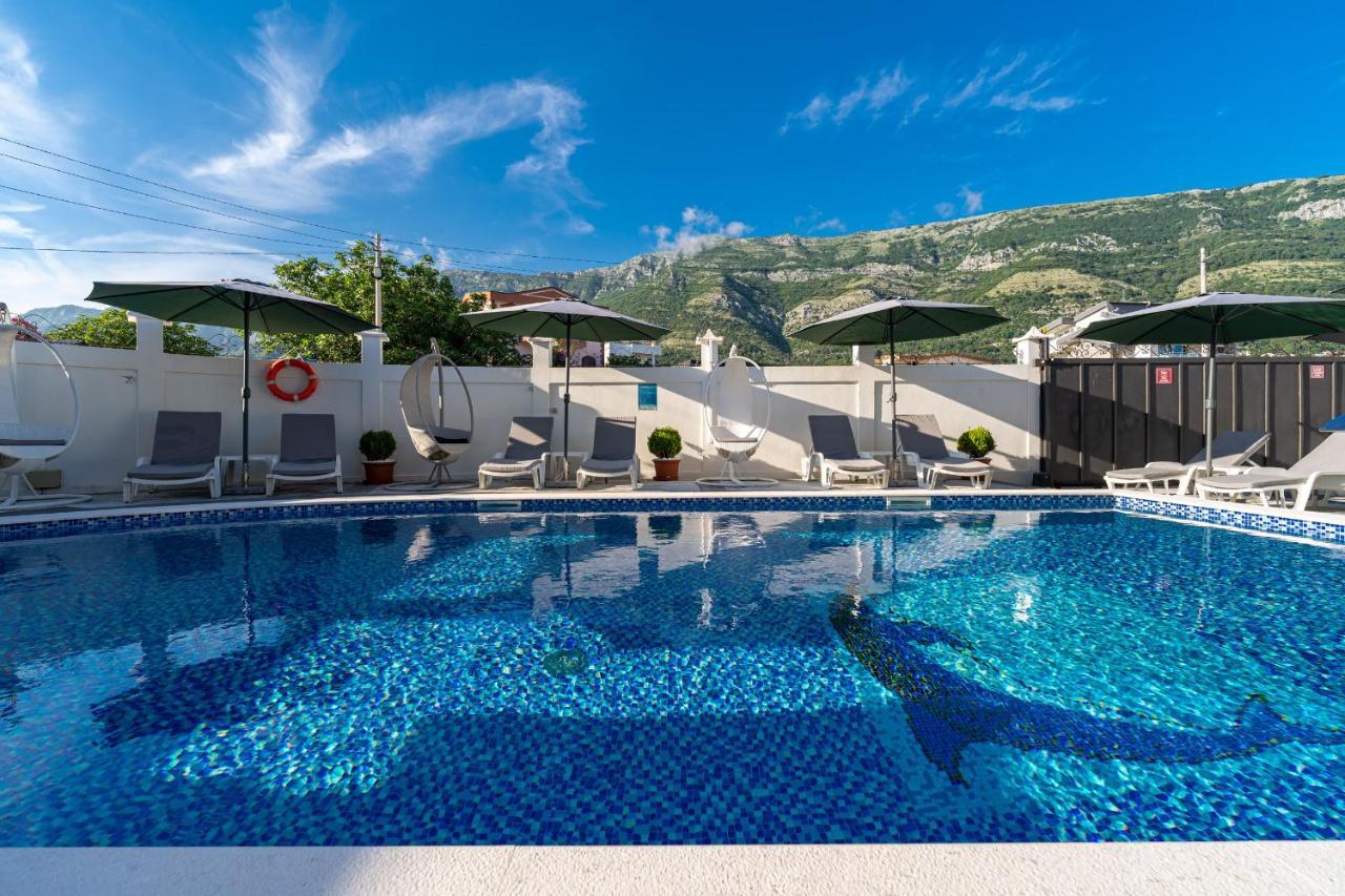 Delfin Apartments Sutomore Buitenkant foto
